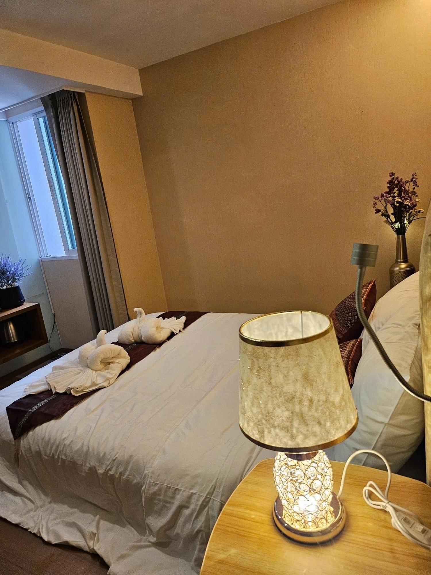 Sam Homestay Банкок Екстериор снимка