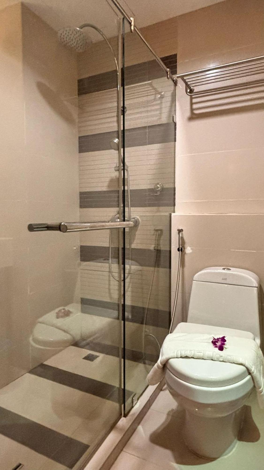 Sam Homestay Банкок Екстериор снимка