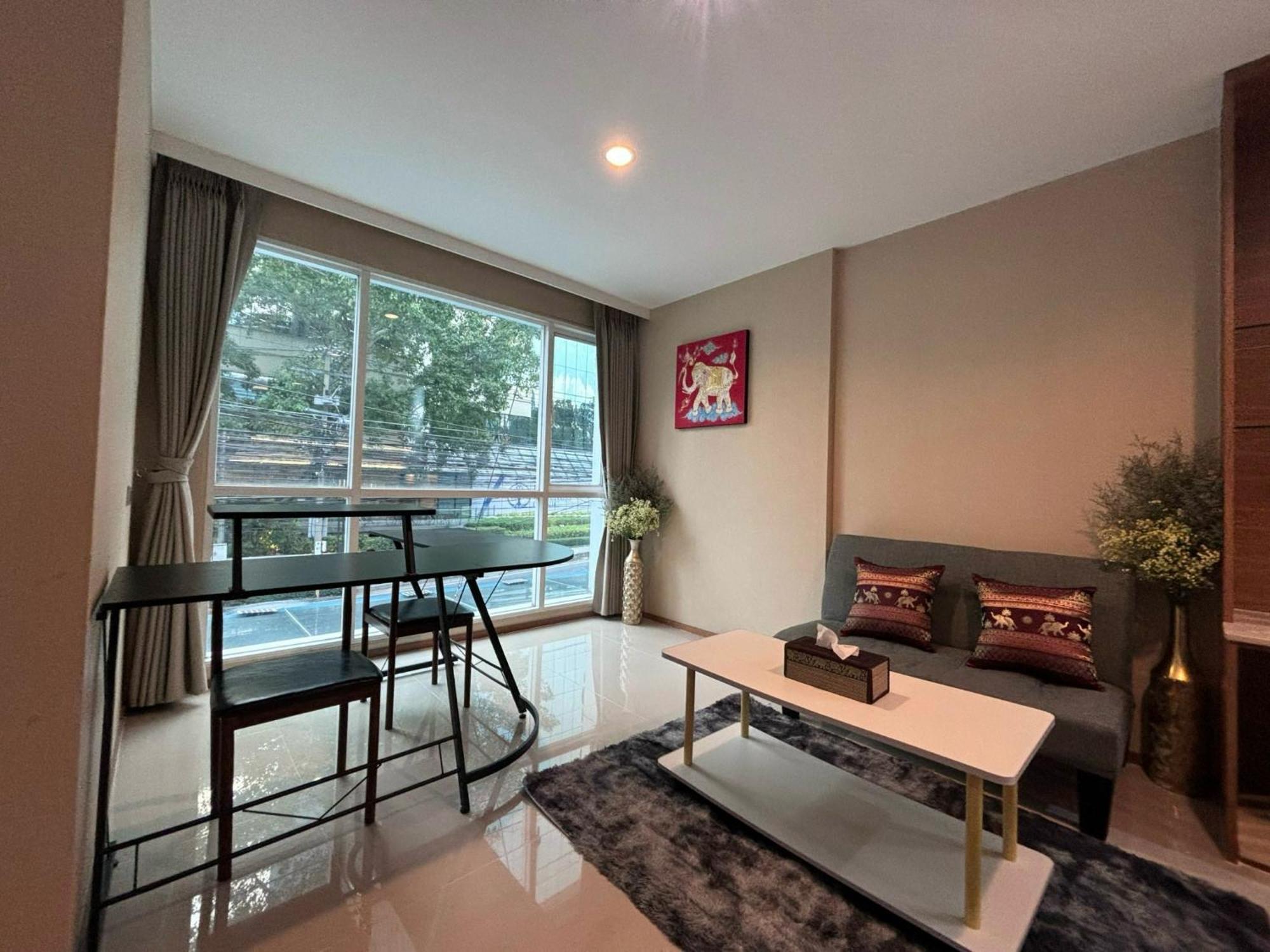 Sam Homestay Банкок Екстериор снимка