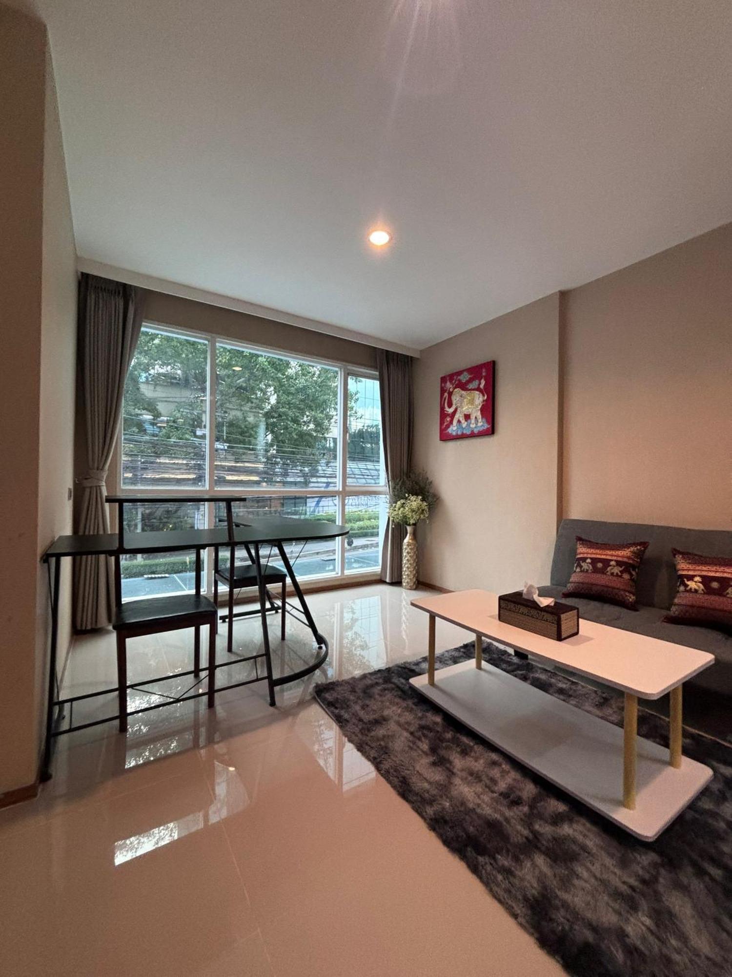 Sam Homestay Банкок Екстериор снимка